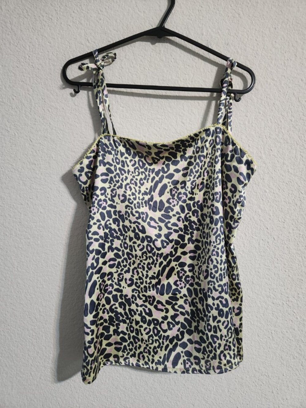 Fletch NWT cheetah print cami tie straps top size XS